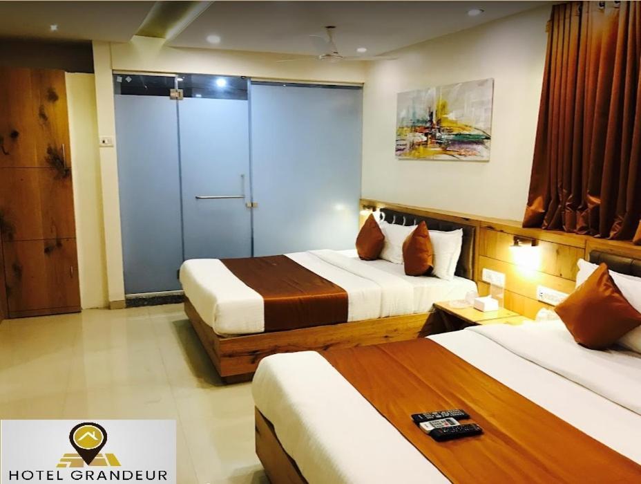 Grandeur By Avion Palace Near T2 International Airport Мумбай Екстериор снимка